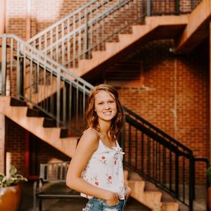 Meet your Posher, Liv